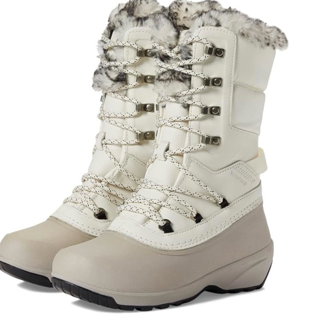 The North Face Women's Shellista IV Luxe Waterproof Boot Size 8.5